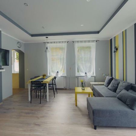 Apartament Grosik ドゥシュニキ・ズドルイ エクステリア 写真